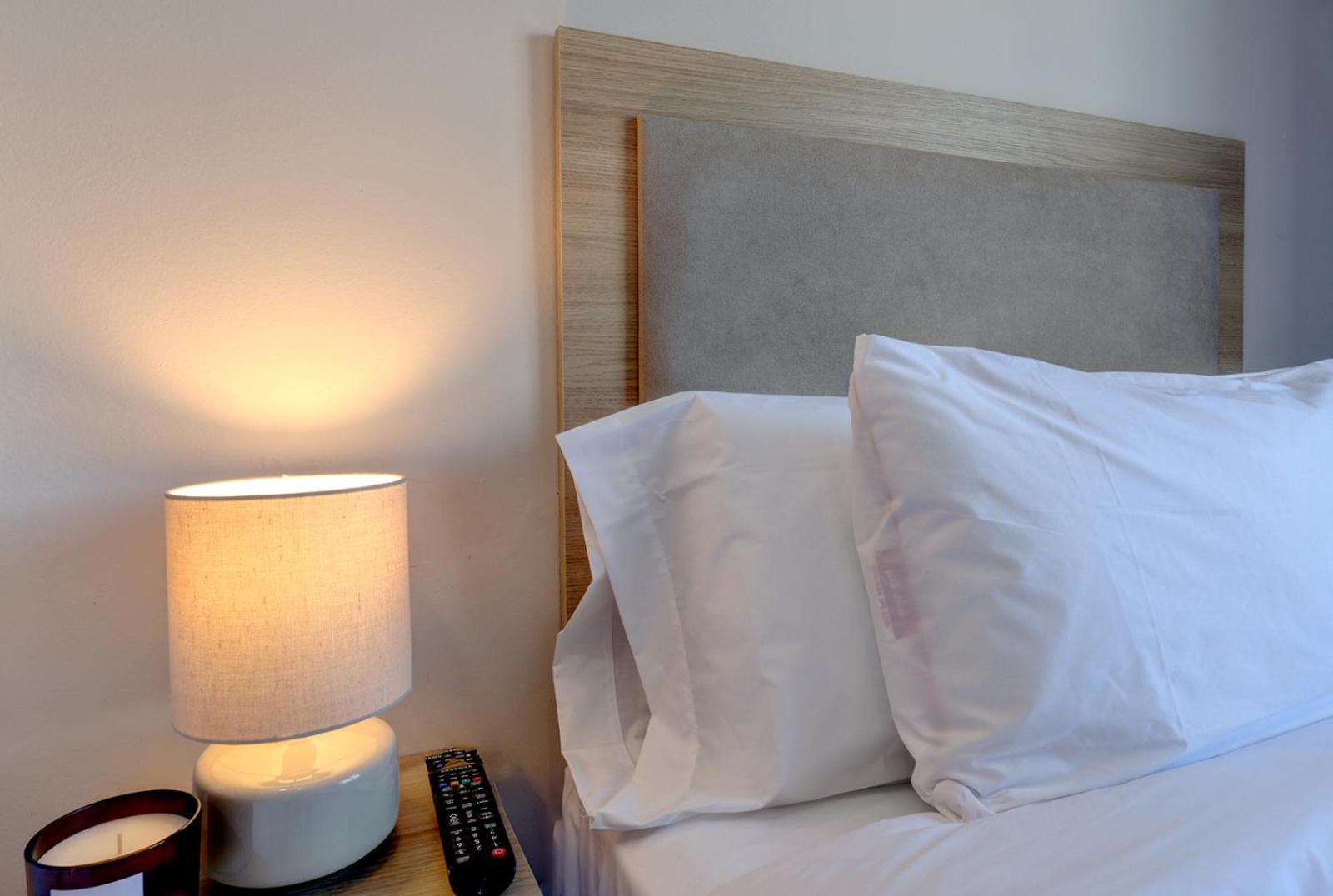 Hostal Puerta Almar Estepona Dış mekan fotoğraf