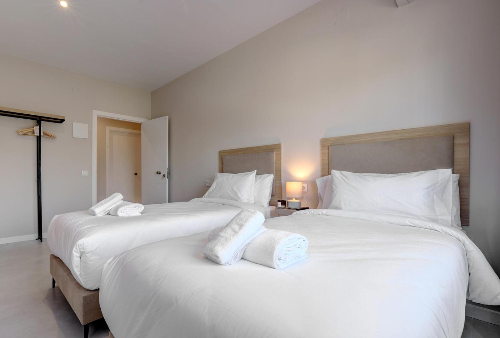 Hostal Puerta Almar Estepona Dış mekan fotoğraf