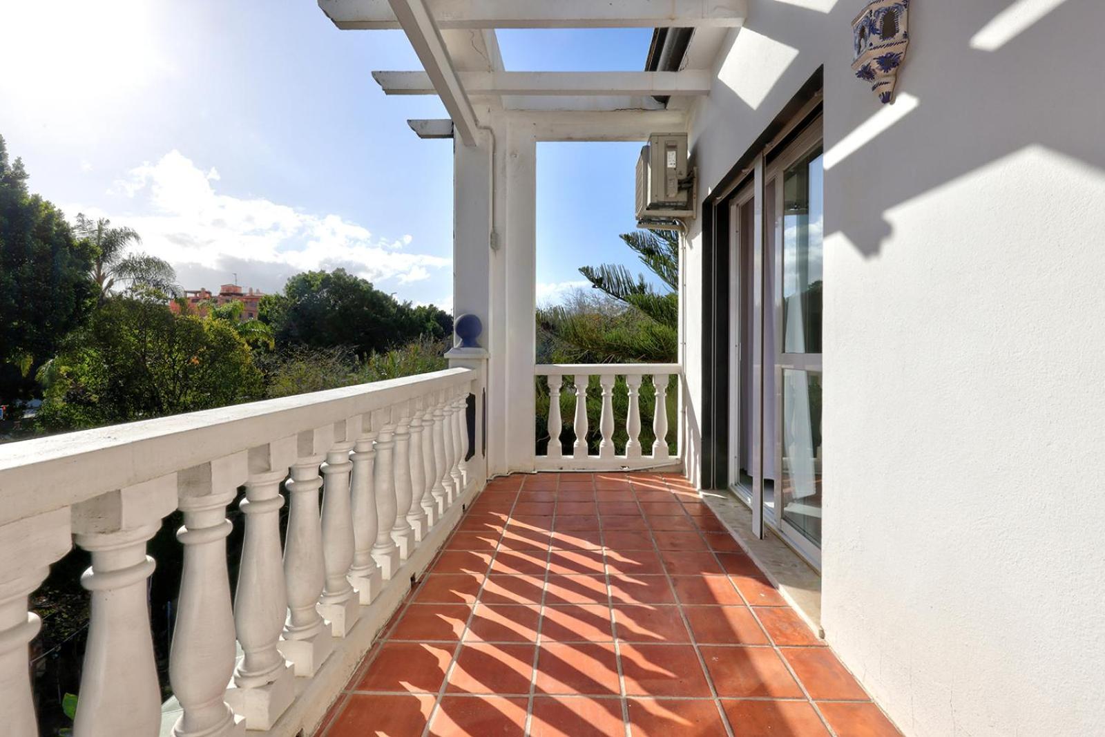 Hostal Puerta Almar Estepona Dış mekan fotoğraf
